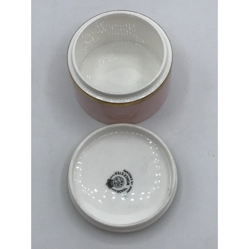 Royal Worcester if shipping